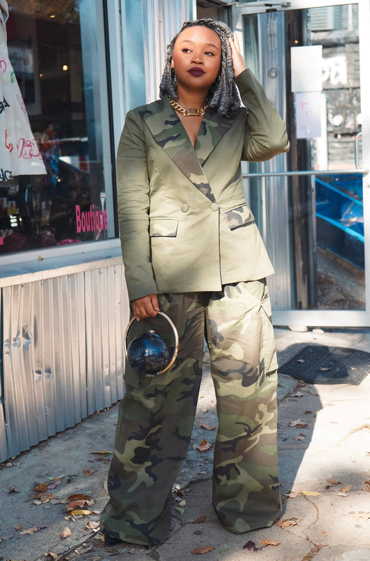 I Need Your Attention Pants