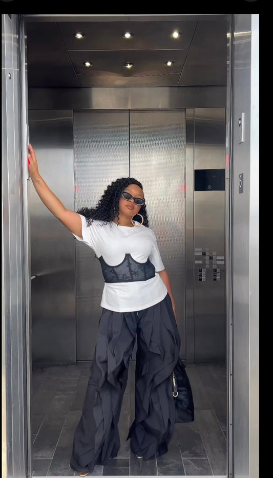 Wavylicious Black Pants