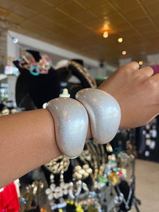 The Shift Cuff