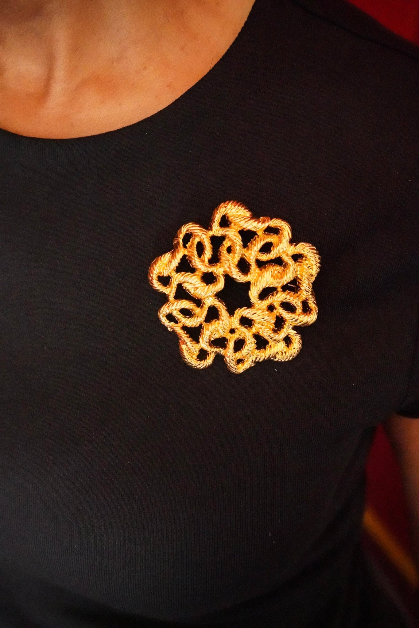 Headliner Brooch