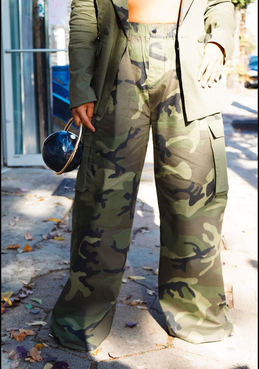 I Need Your Attention Pants