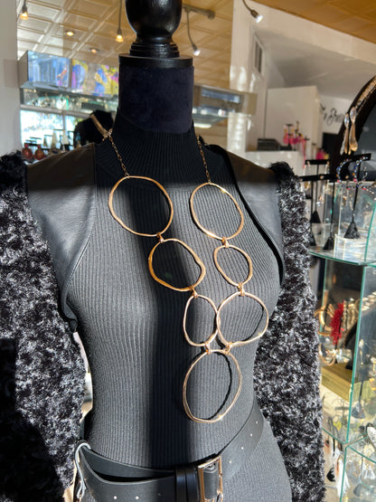 Lala Abstract necklace