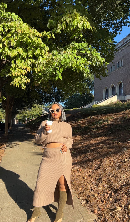 Nice to her knit set