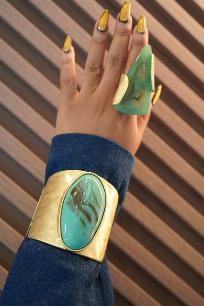 The Canvas Cuff